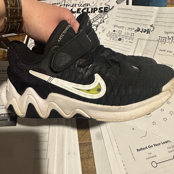 Nike Other - Giannis Nike 2.5y